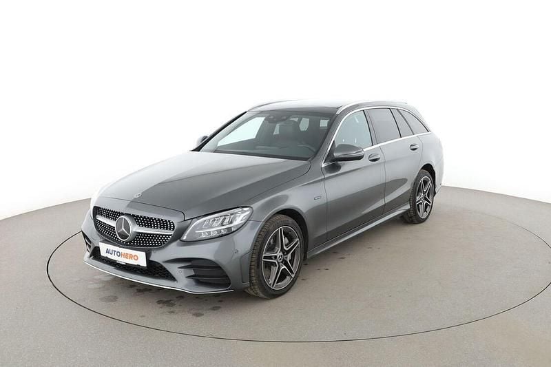 Używany Mercedes C300e AMG line 306 KM (225 kW) 2021 Kombi