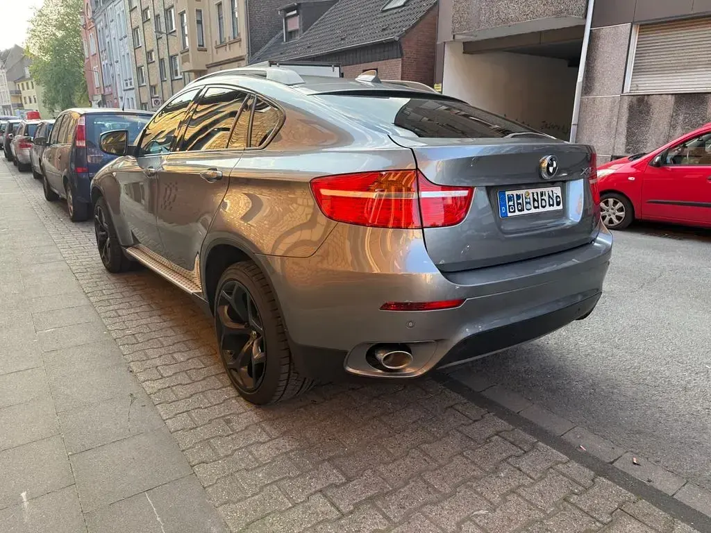 Gebraucht BMW X6 Performance 306 PS (225 kW) 2011 Grau SUV