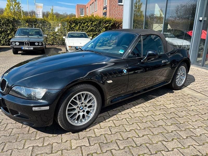 Gebraucht BMW Z3 118 PS (86 kW) 2001 Schwarz Cabrio