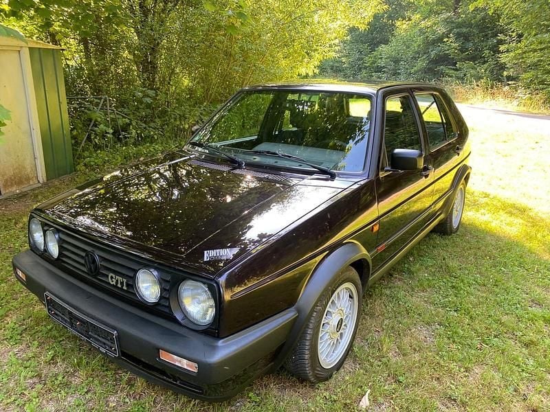 Violet Gebraucht 1992 VW Golf II Edition Limousine | 12.500 € - Bild 1/4