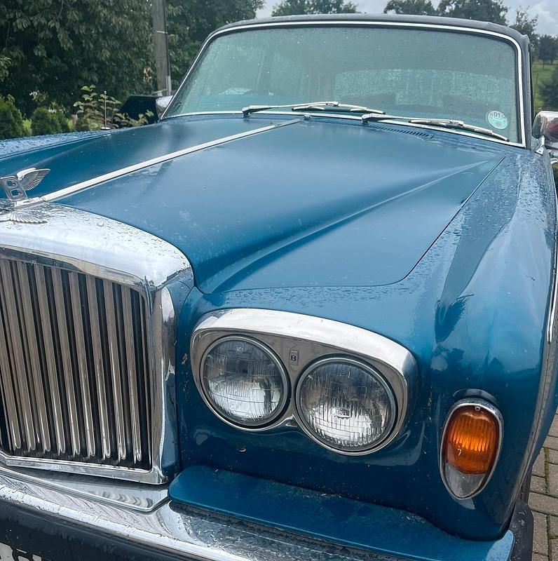 Gebraucht Bentley T2 200 PS (147 kW) 1977 Blau Limousine