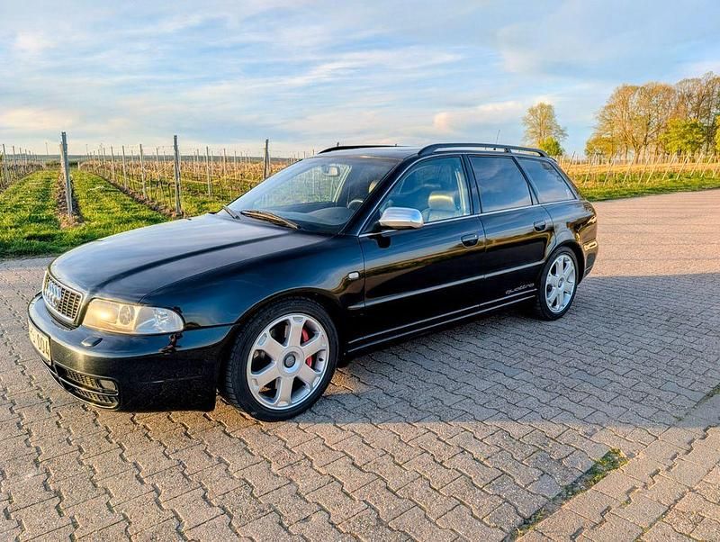 Gebraucht Audi S4 Sport 265 PS (194 kW) 2000 Schwarz Kombi