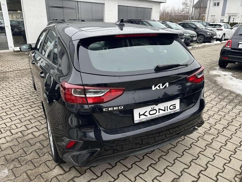 Gebraucht Kia Ceed Edition 7 101 PS (74 kW) 2023 Schwarz Kleinwagen