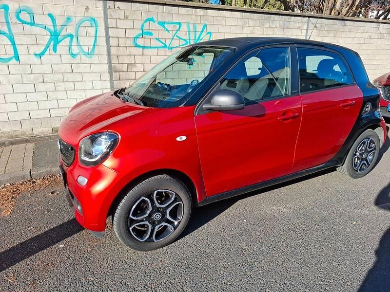 Gebraucht Smart ForFour Passion 90 PS (66 kW) 2016 Rot Kleinwagen