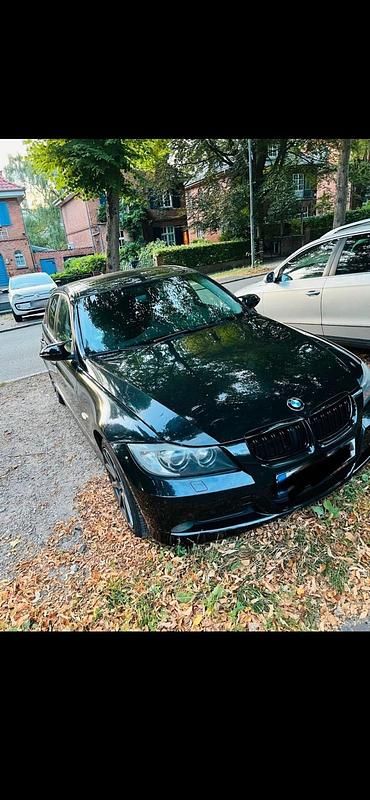 Usata BMW 320 177 CV (130 kW) 2008 Nero Berlina