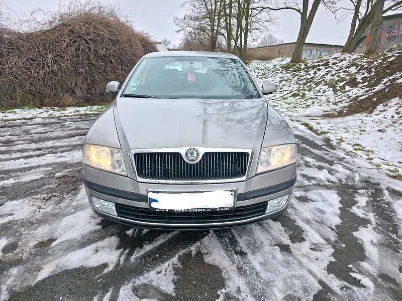 Gebraucht Skoda Octavia 105 PS (77 kW) 2007 Gelb Limousine