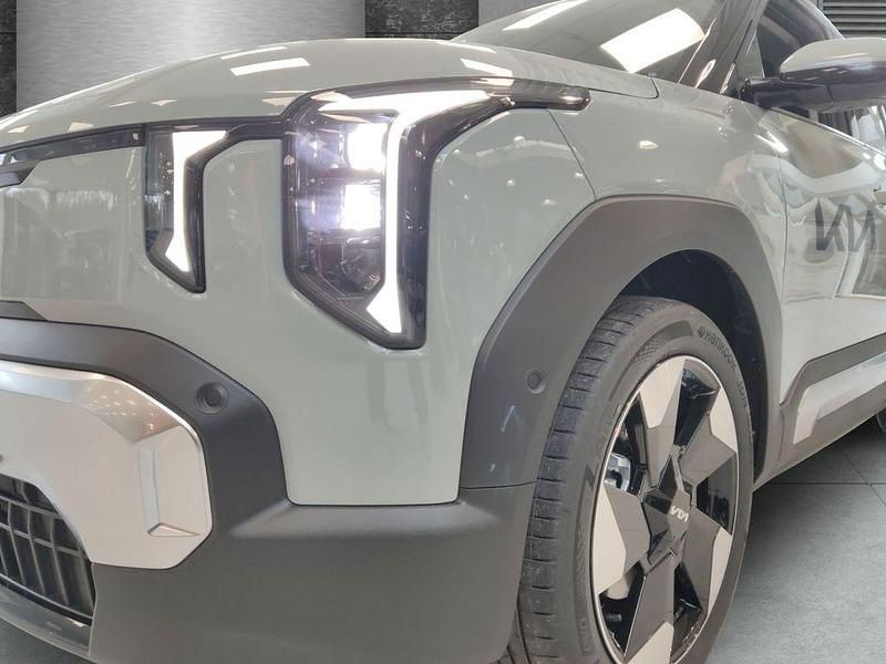 Neu Kia EV2 Earth 108 kW (147 PS) 2026 Grau SUV