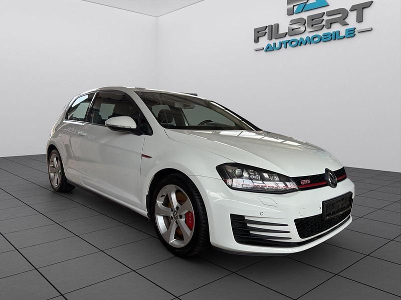 Second-hand VW Golf VII GTI 230 CP (169 kW) 2016 Alb Berlinǎ