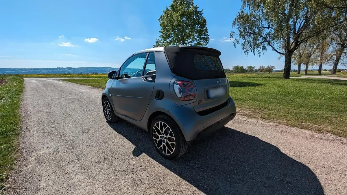 Gebraucht Smart ForTwo Coupé 60 kW (82 PS) 2022 Grau Cabrio