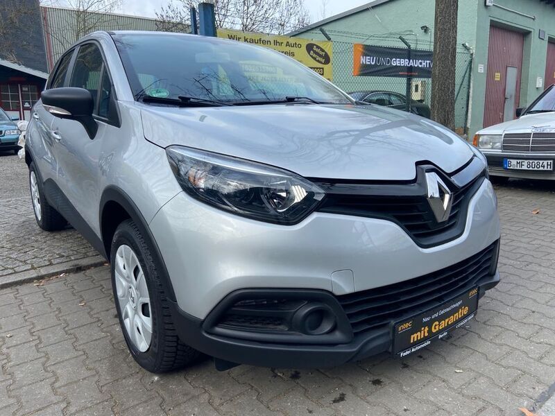Silber Gebraucht 2017 Renault Captur SUV | 8.990 € (Fairer Preis) - Bild 1/4