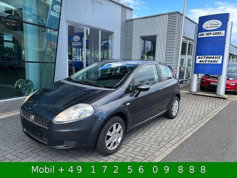Grau Gebraucht 2009 Fiat Grande Punto Dynamic Kleinwagen | 1.750 € (Guter Preis) - Bild 1/4