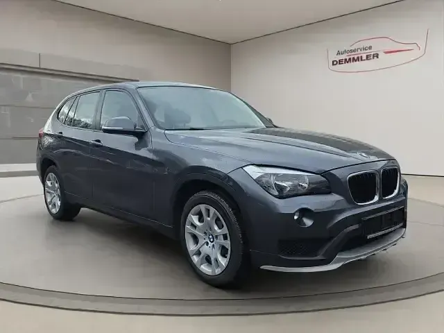 Używany BMW X1 150 KM (110 kW) 2014 Szary SUV