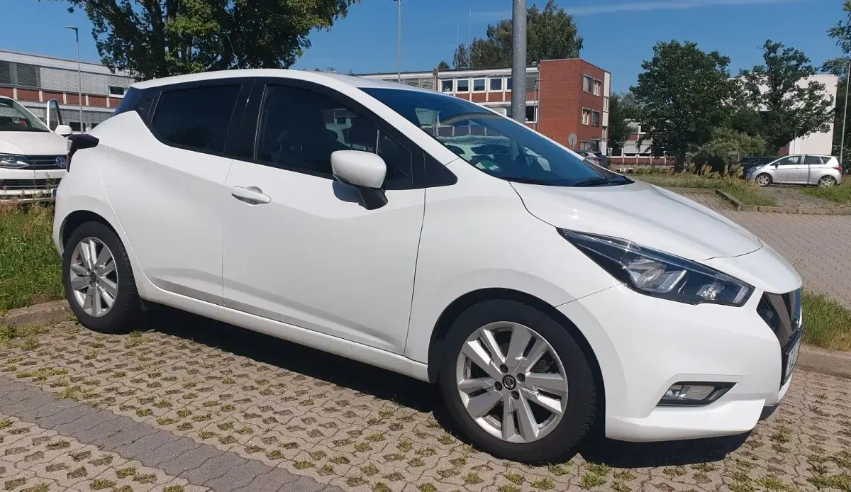 Gebraucht Nissan Micra Style Edition 101 PS (74 kW) 2020 Weiß Kleinwagen