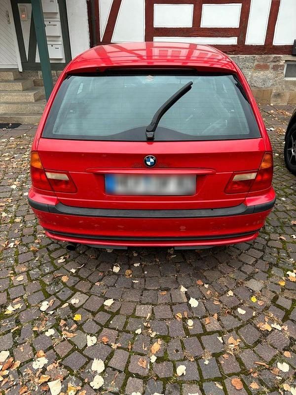 Gebraucht BMW 318 118 PS (86 kW) 2000 Rot Kombi
