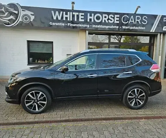 Gebraucht Nissan X-Trail 360º 177 PS (130 kW) 2017 Schwarz SUV