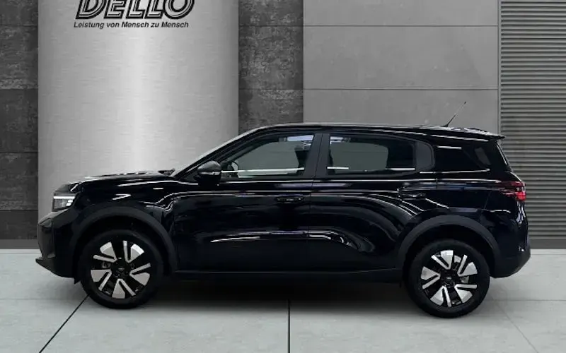 Neu Opel Frontera Edition 83 kW (113 PS) 2026 Karbon schwarz SUV