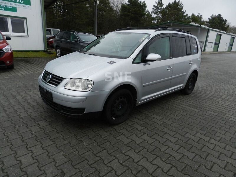 Gebraucht VW Touran Trendline 140 PS (102 kW) 2005 Silber Van / Kleinbus