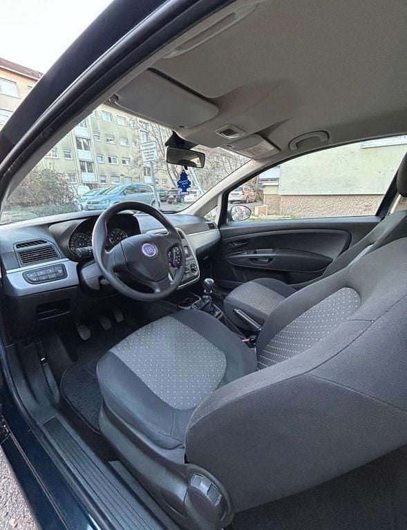 Gebraucht Fiat Punto 65 PS (47 kW) 2009 Blau Kleinwagen