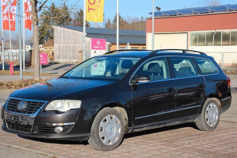 Gebraucht VW Passat 122 PS (89 kW) 2008 Schwarz Kombi