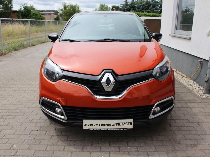 Gebraucht Renault Captur Dynamique 90 PS (66 kW) 2014 Orange arizona SUV
