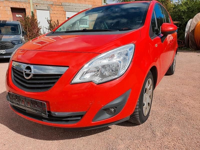 Rot Gebraucht 2012 Opel Meriva Van / Kleinbus | 1.299 € (Superpreis) - Bild 1/4