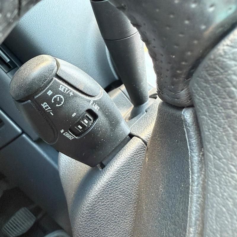 Silber Gebraucht 2010 Peugeot 3008 Limousine | 2.200 € (Fairer Preis) - Bild 1/4