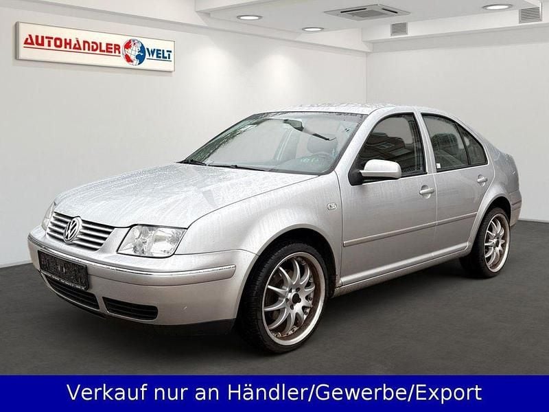 Silber Gebraucht 2004 VW Bora Limousine | 999 € (Superpreis) - Bild 1/3