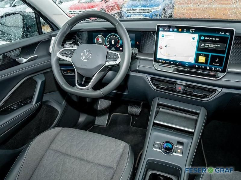 Gebraucht VW Tayron Life 150 PS (110 kW) 2025 Delfingrau metallic SUV