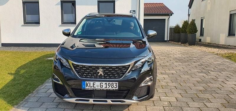 Gebraucht Peugeot 5008 Crossway 131 PS (96 kW) 2020 Schwarz SUV