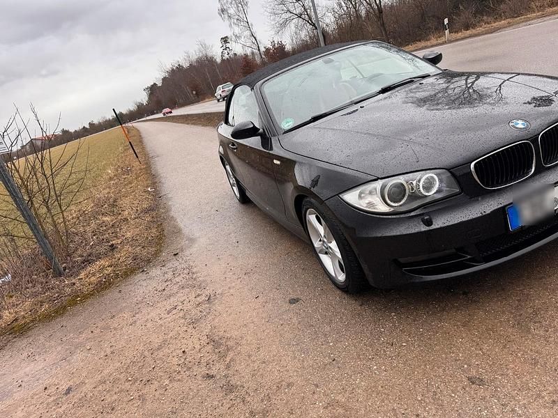 Gebraucht BMW 120 Cabriolet 170 PS (125 kW) 2008 Schwarz Cabrio