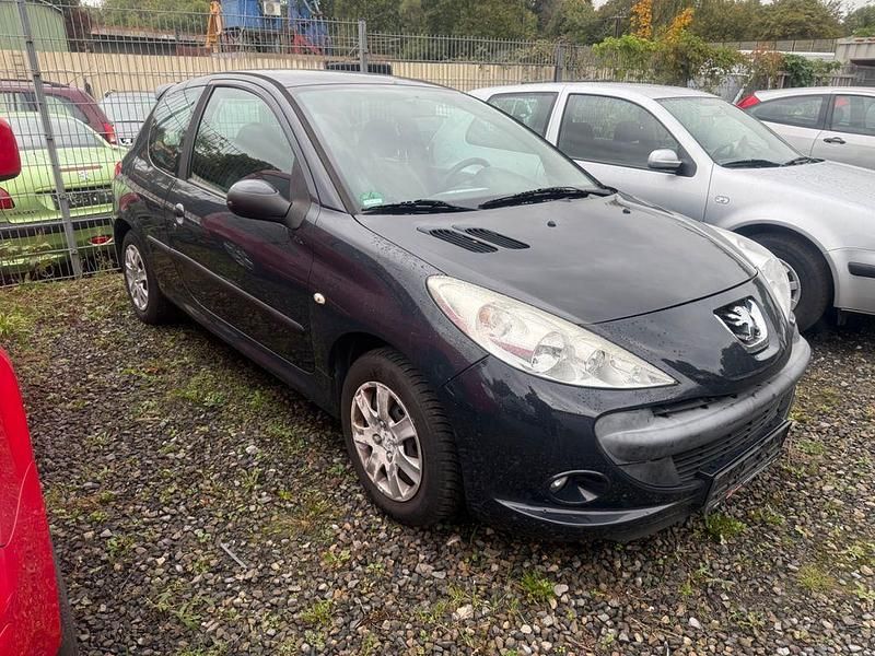 Schwarz Gebraucht 2011 Peugeot 206+ Basis Kleinwagen | 2.500 € (Fairer Preis) - Bild 1/4