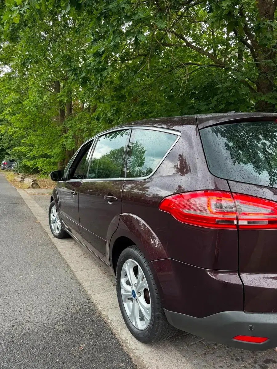 Gebraucht Ford S-MAX S 140 PS (102 kW) 2012 Andere farben Van / Kleinbus