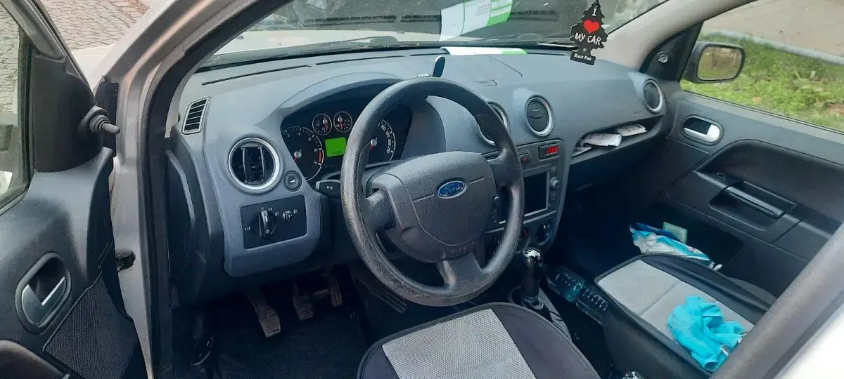 Second-hand Ford Fusion 80 CP (58 kW) 2007 Gri Hatchback