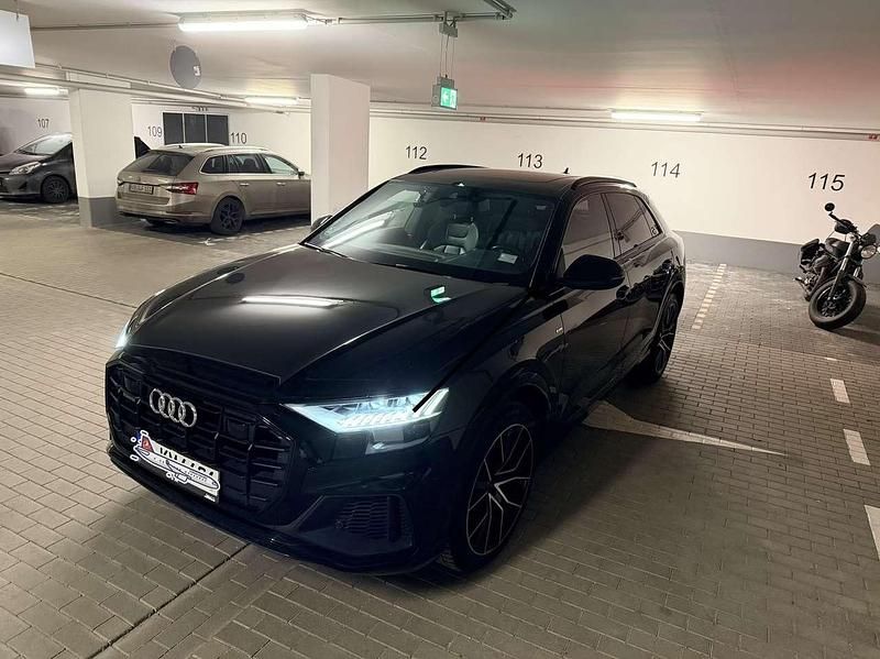 Gebraucht Audi Q8 S-Line 286 PS (210 kW) 2020 SUV