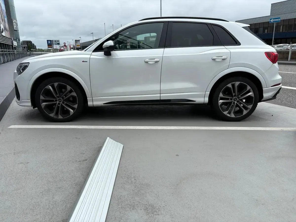 Gebraucht Audi Q3 S-Line 190 PS (139 kW) 2021 Weiß SUV