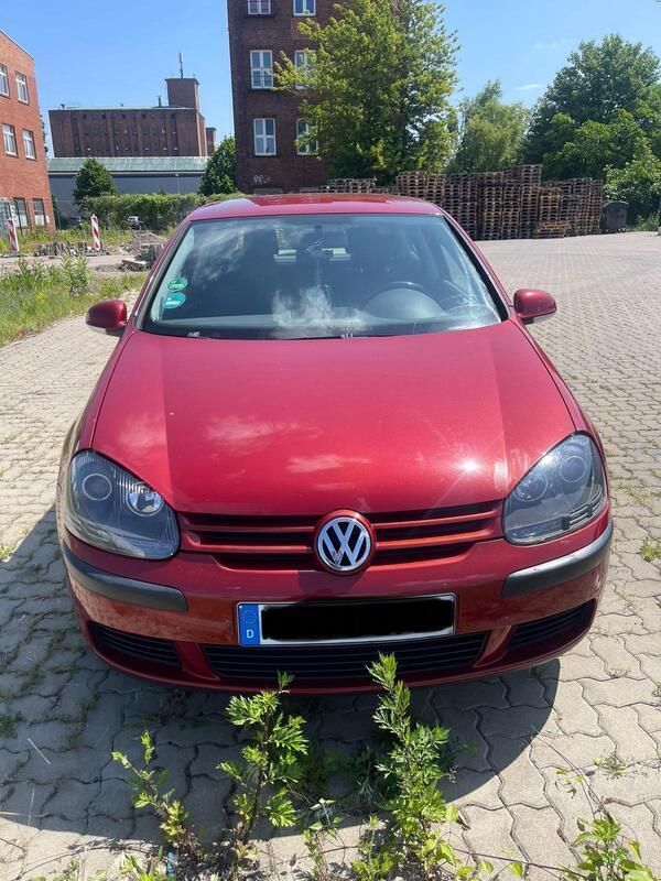 Rot Gebraucht 2004 VW Golf V Kleinwagen | 2.299 € (Fairer Preis) - Bild 1/4