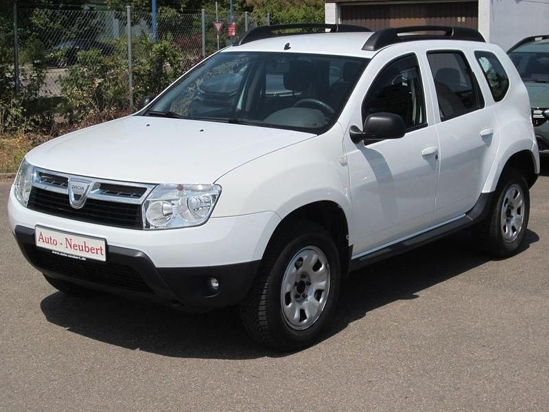 Gebraucht Dacia Duster Lauréate 105 PS (77 kW) 2010 Weiß SUV