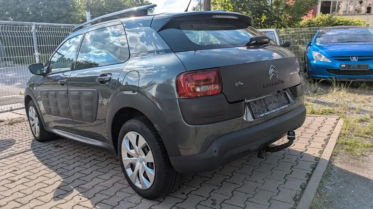 Gebraucht Citroën C4 Feel 82 PS (60 kW) 2016 Grau Limousine
