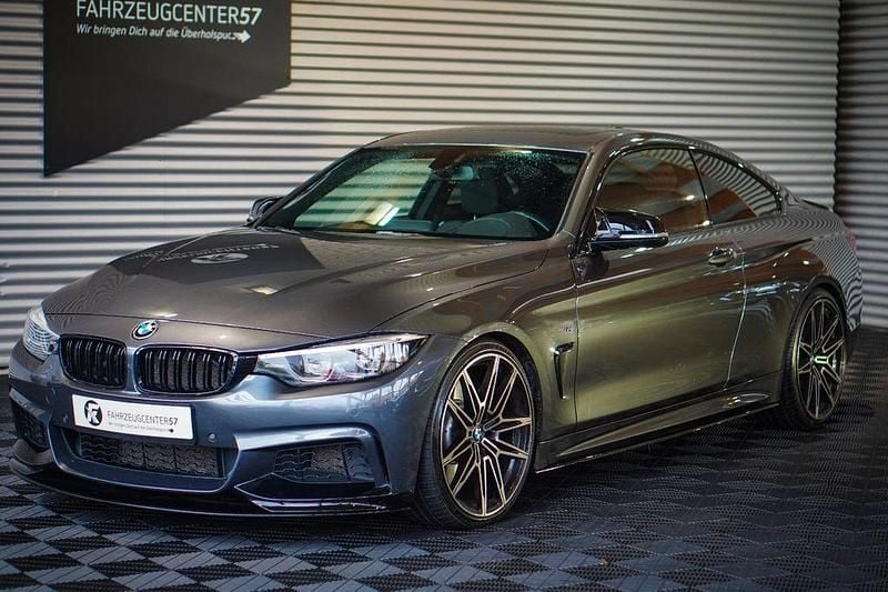 Grau Gebraucht 2016 BMW 440 M Sport Coupé | 31.999 € (Fairer Preis) - Bild 1/4