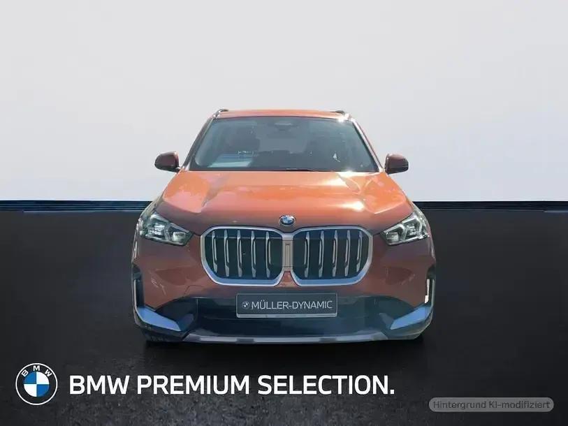 Gebraucht BMW X1 Comfort Edition 163 PS (119 kW) 2025 Orange SUV