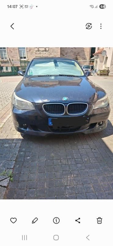 Schwarz Gebraucht 2004 BMW 530 Limousine | 2.500 € - Bild 1/4