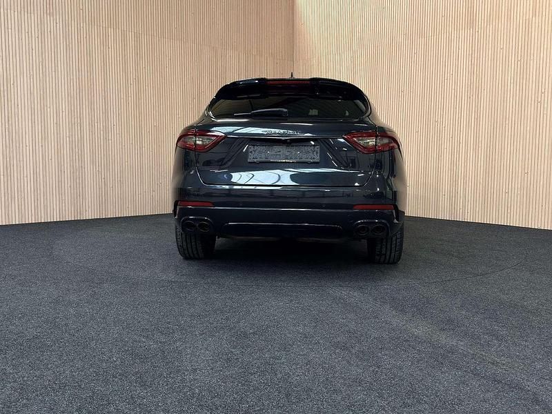 Gebraucht Maserati Levante 275 PS (202 kW) 2017 Schwarz SUV