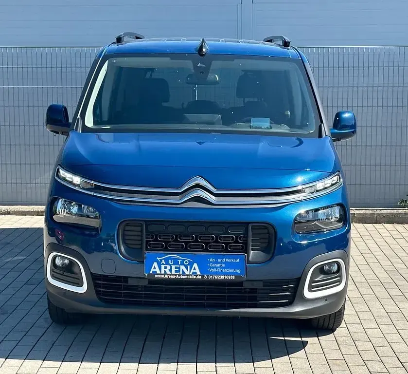 Gebraucht Citroën Berlingo 131 PS (96 kW) 2020 Blau Van / Kleinbus