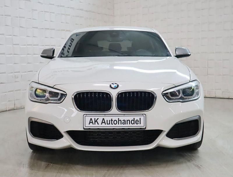 Gebraucht BMW M135 Performance 326 PS (239 kW) 2016 Weiß Kleinwagen