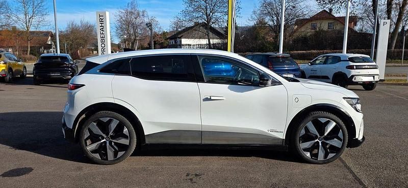 Gebraucht Renault Megane E-Tech Techno 160 kW (218 PS) 2022 Weiß Limousine
