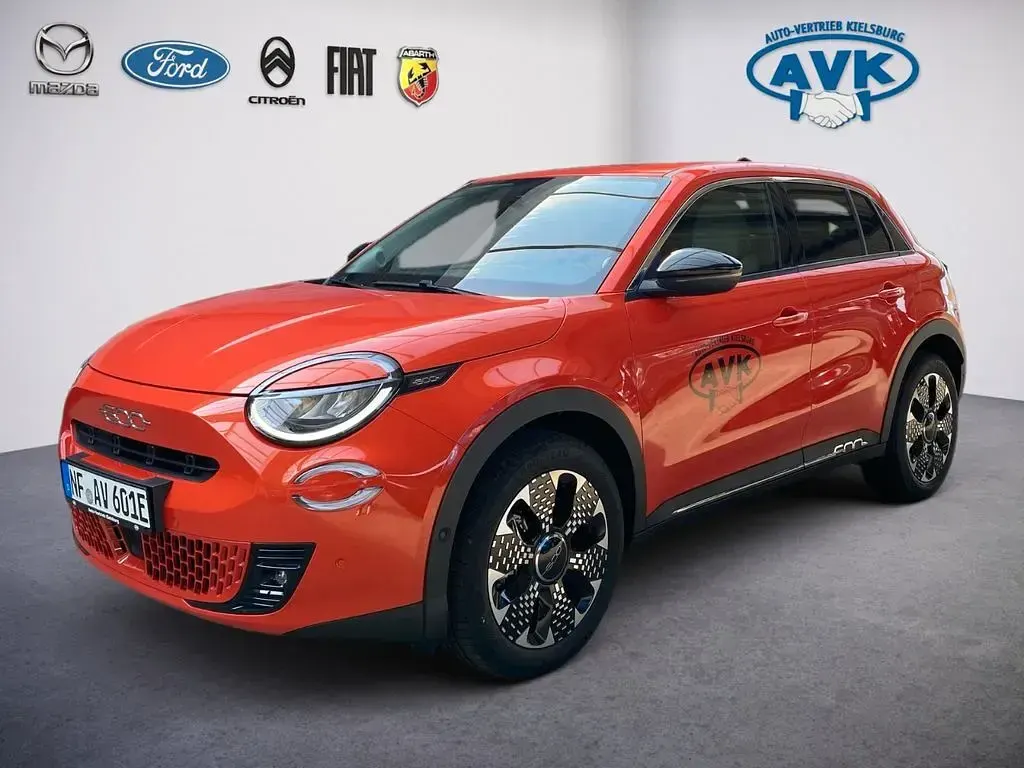 Gebraucht Fiat 600E La Prima 114 kW (156 PS) 2026 Sole orange SUV