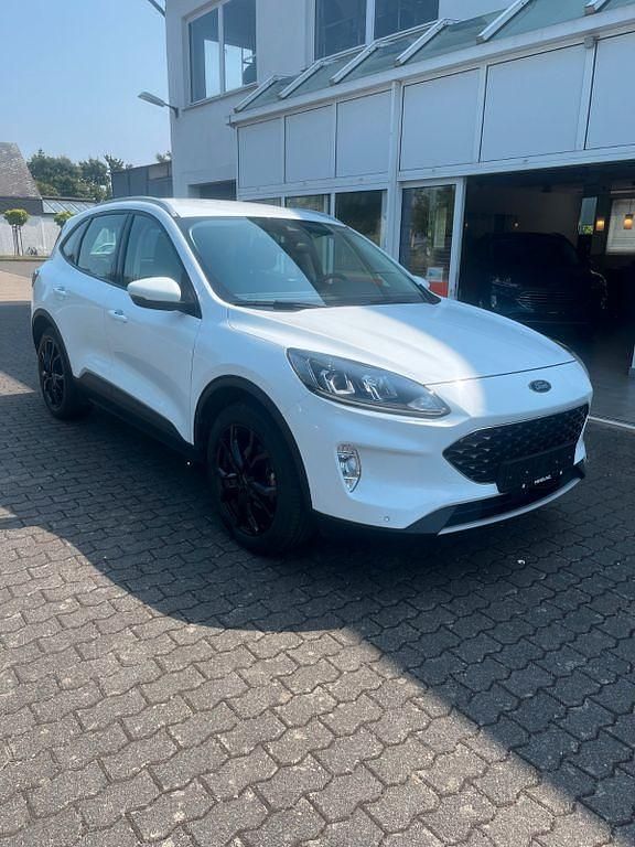 Gebraucht Ford Kuga Cool & Connect 120 PS (88 kW) 2020 Weiß SUV