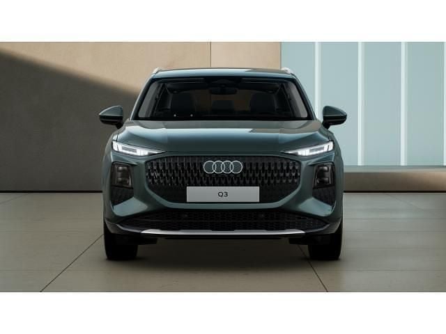 Neu Audi Q3 Ambiente 150 PS (110 kW) 2026 Gruen SUV