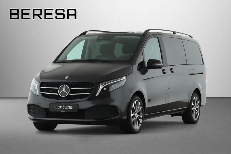 Graphitgrau Gebraucht 2024 Mercedes V300 Night Van / Kleinbus | 60.680 € (Superpreis) - Bild 1/4