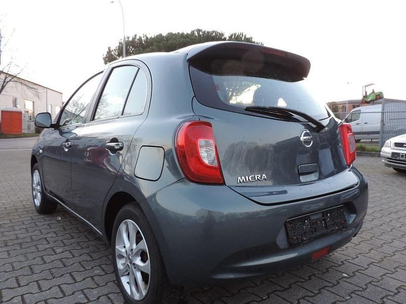 Gebraucht Nissan Micra Acenta 80 PS (58 kW) 2016 Grün Limousine